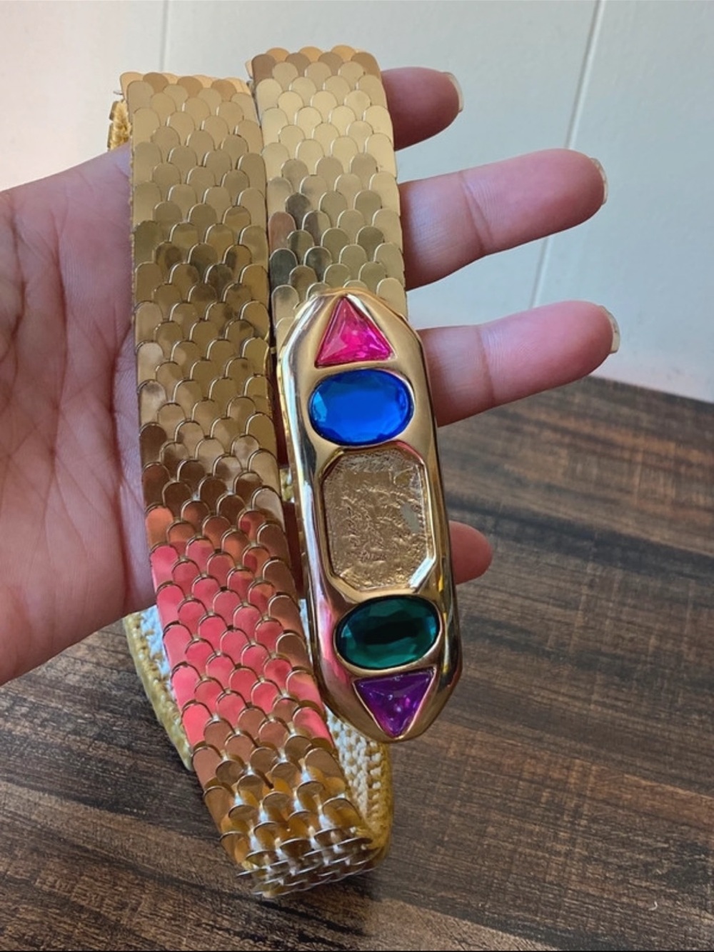 Vintage 1980’s Day-Lor Women’s Elastic Gold Gem Belt